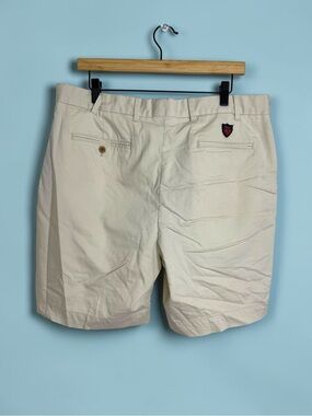 Polo Golf Ralph Lauren Cream Shorts Men’s Size 36 9” Inseam Casual Chino Classic